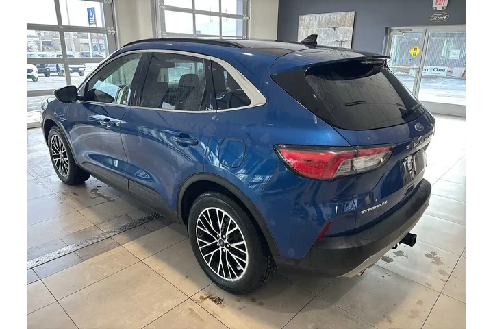 $22999 : Ford Escape Plug-In Hybrid 2 image 5