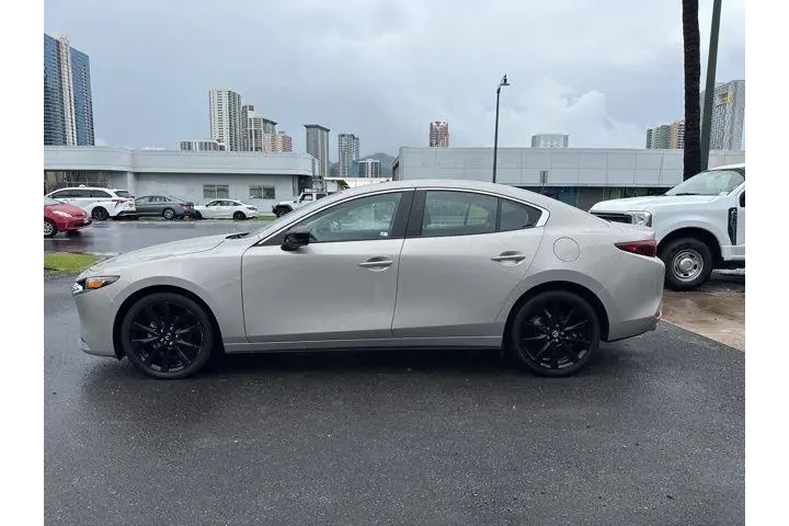 $21136 : Mazda Mazda3 Sedan 2024 2.5 image 8