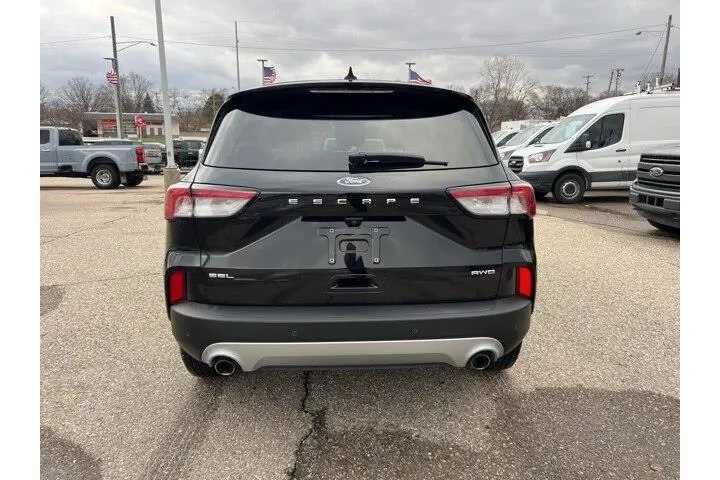 $17999 : Ford Escape 2022 AWD SEL 4dr image 5
