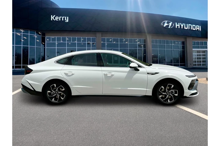 $25995 : Hyundai SONATA 2025 SEL 4dr image 9