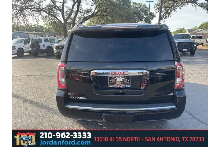 $29207 : GMC Yukon 2018 4x4 Denali 4d image 6