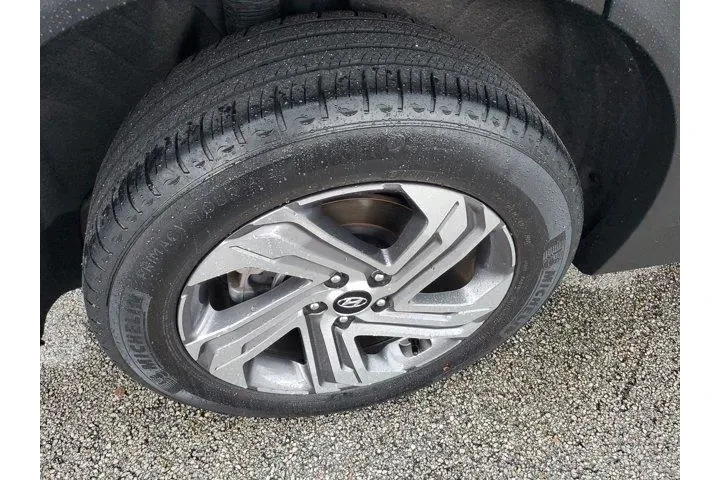 $22991 : Hyundai SANTA FE 2023 SEL 4d image 9