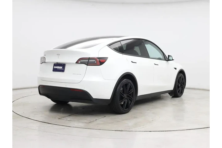 $30998 : Tesla Model Y 2022 AWD Long image 8