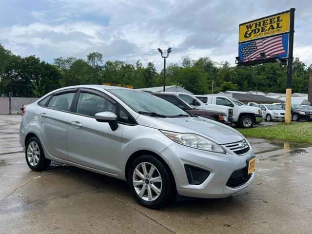 $5295 : 2011 Fiesta SE image 3