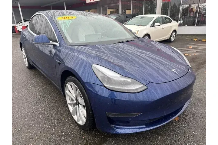 $15999 : Tesla Model 3 2019 Mid Range image 3