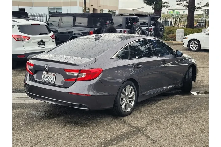 $16999 : Honda Accord 2019 LX 4dr Sed image 4