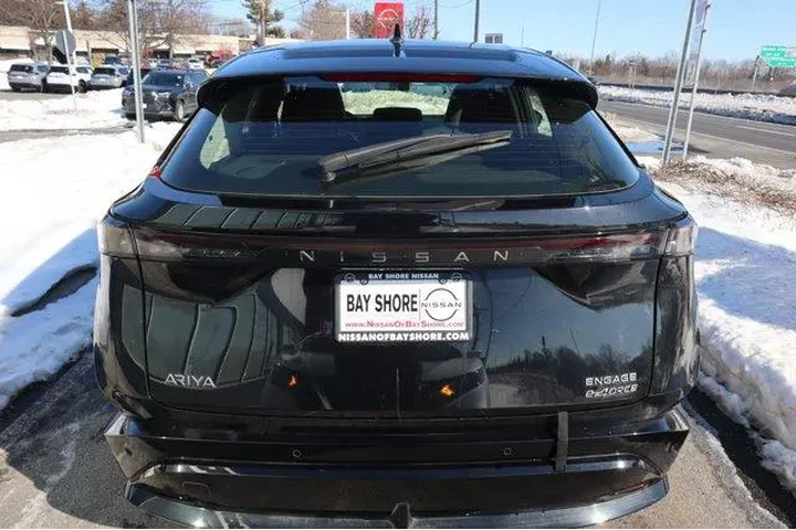 $20851 : Nissan Ariya 2024 AWD Engage image 6