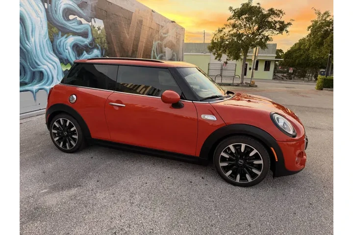 $17995 : 2019 MINI Hardtop 2 Door Coop image 6
