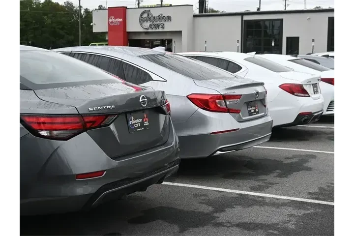 $25495 : Kia Sorento 2022 EX 4dr SUV image 5