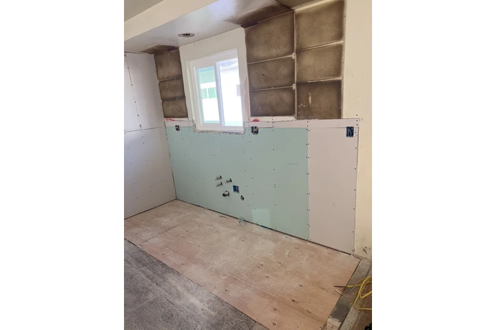 Drywall and topping finishing image 9