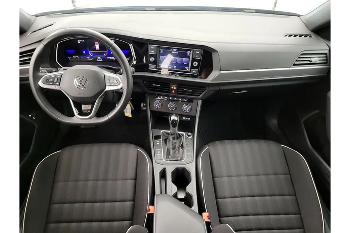 $17998 : Volkswagen Jetta 2024 Sport image 9
