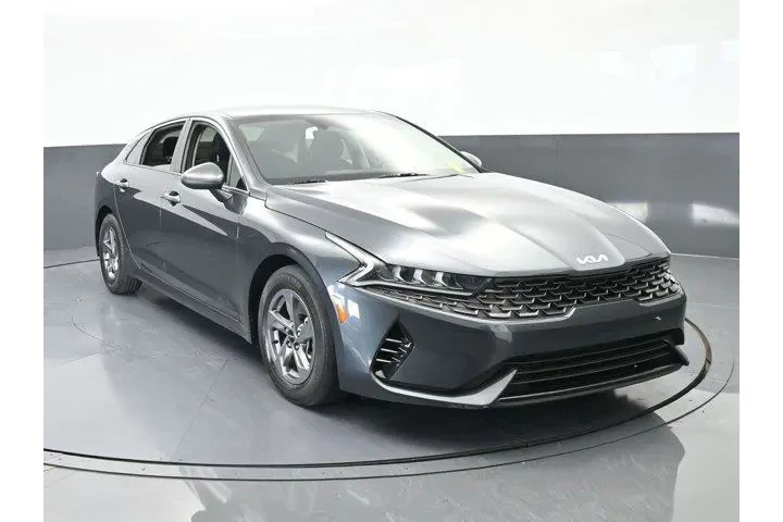 $13991 : Kia K5 2023 LXS 4dr Sedan image 9