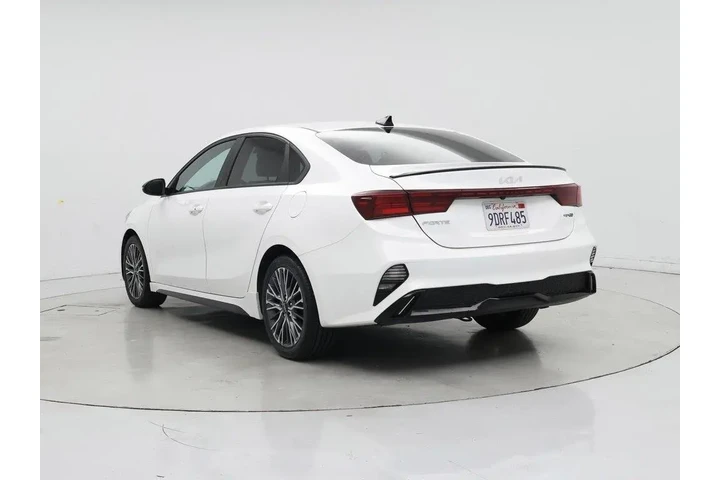 $21998 : Kia Forte 2023 GT-Line 4dr S image 2