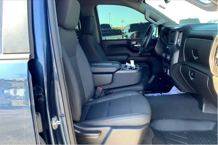 $31899 : Chevrolet Silverado 1500 202 image 8