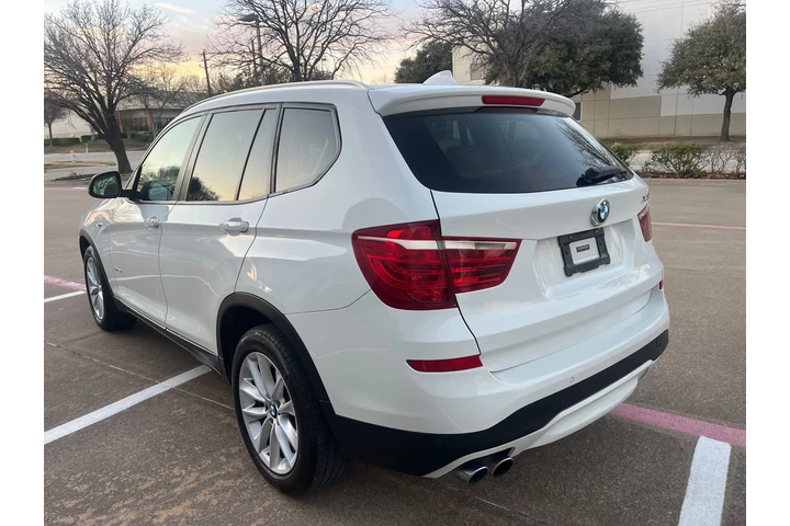 $14995 : 2016 BMW X3 sDrive28i image 7
