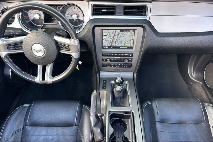 $19000 : Ford Mustang 2012 GT Premium image 6