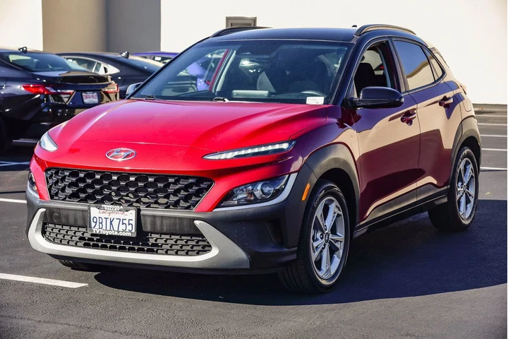 $16478 : Hyundai KONA 2022 SEL 4dr Cr image 3