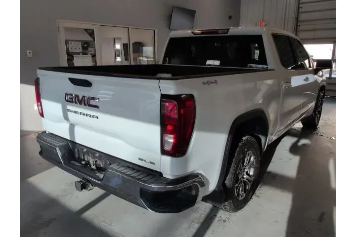 $36999 : GMC Sierra 1500 2023 4x4 SLE image 5