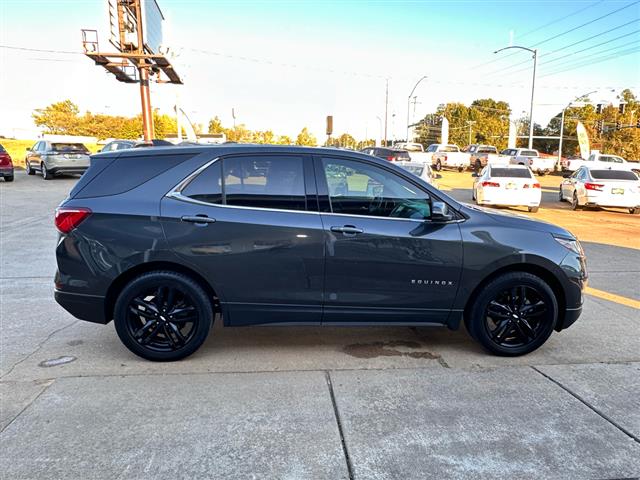 $14995 : 2020 Equinox image 4