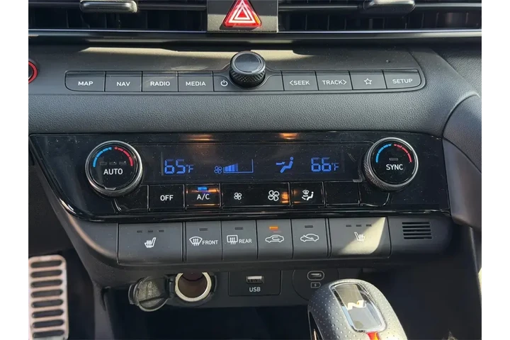 $25000 : Hyundai ELANTRA 2025 N Line image 8