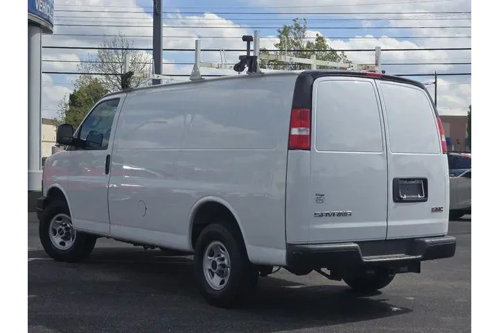 $24770 : GMC Savana 2023 2500 3dr Car image 9
