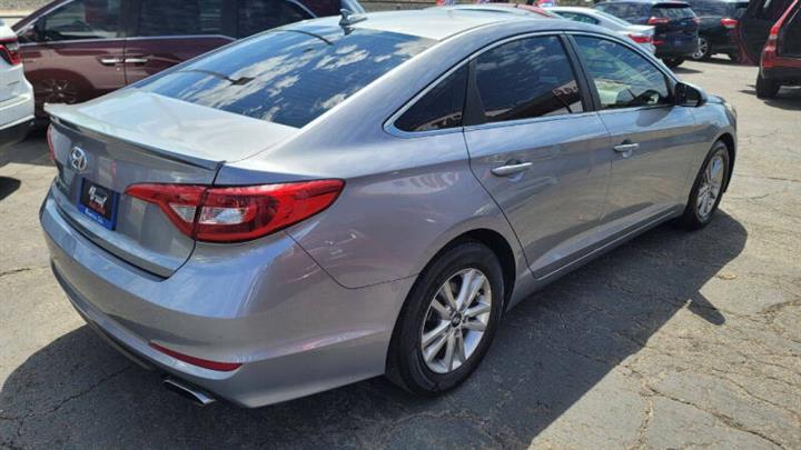 $11995 : 2017 Sonata SE image 4