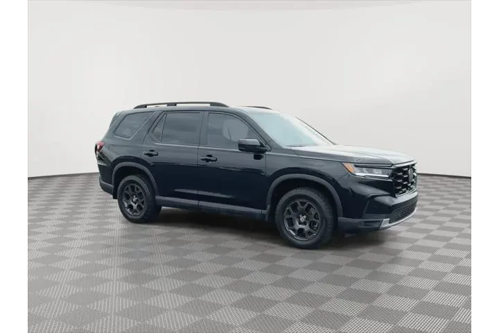 $38000 : Honda Pilot 2024 AWD TrailSp image 2