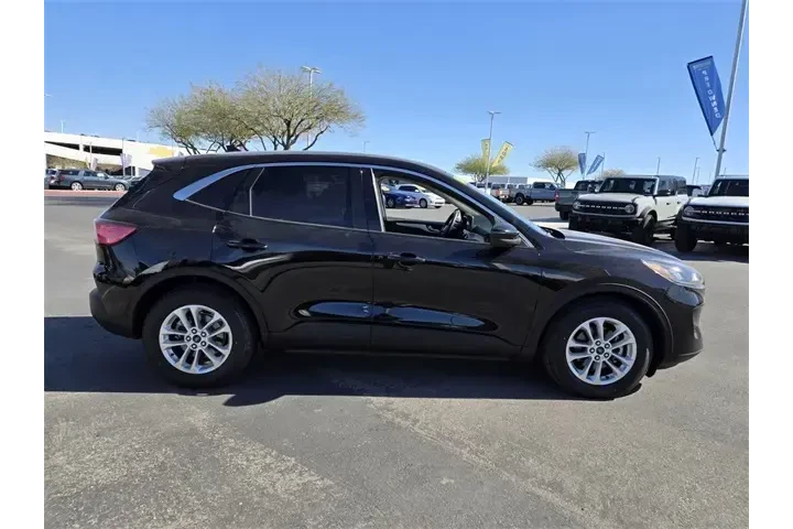 $13448 : Ford Escape 2020 SE 4dr SUV image 10