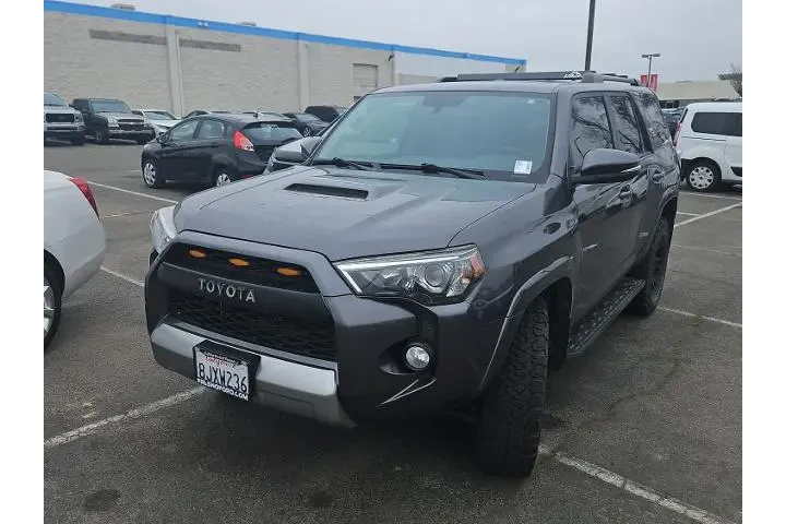 $36000 : Toyota 4Runner 2019 4x4 SR5 image 1