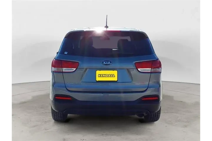 $7961 : Kia Sorento 2017 L 4dr SUV image 4