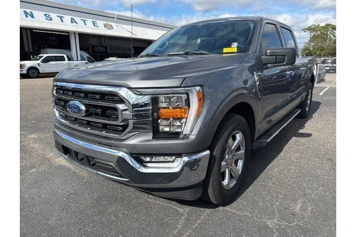 $35991 : Ford F-150 2023 4x2 XL 4dr S image 2