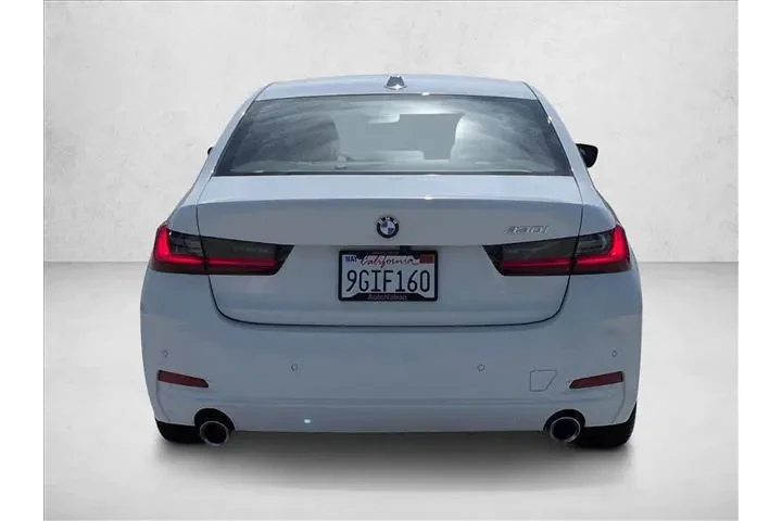 $32084 : BMW 3 Series 2023 330i 4dr S image 7