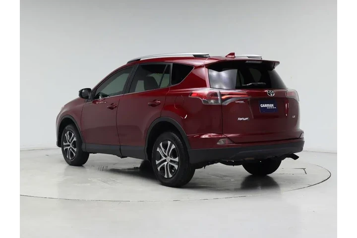 $16998 : Toyota RAV4 2018 LE 4dr SUV image 2