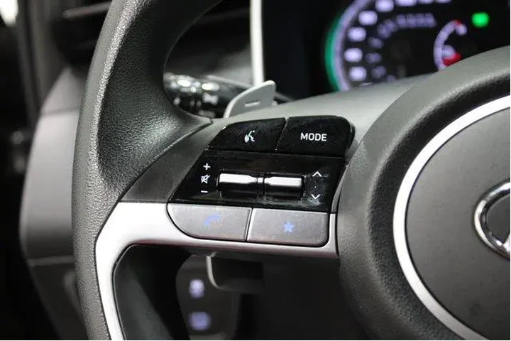 $27921 : Hyundai TUCSON Hybrid 2024 A image 10