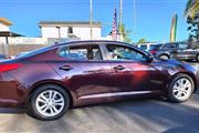 $12495 : 2012 Optima thumbnail