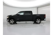 $35998 : Ram 1500 2024 4x2 Laramie 4d thumbnail