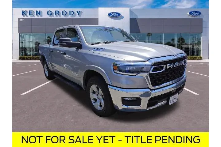 $36407 : Ram 1500 2025 4x2 Big Horn 4 image 1