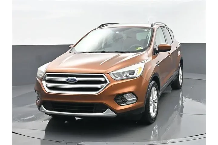 $12527 : Ford Escape 2017 AWD SE 4dr image 2
