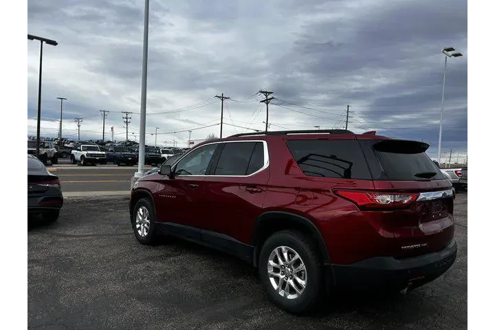 $23624 : Chevrolet Traverse 2020 4x4 image 3
