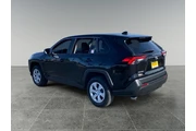 $31842 : Toyota RAV4 2025 AWD LE 4dr thumbnail