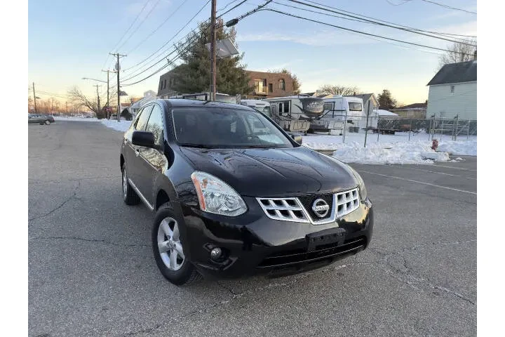 $5900 : 2012 Rogue S image 3