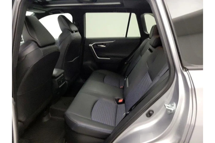 $39998 : Toyota RAV4 Hybrid 2021 AWD image 10