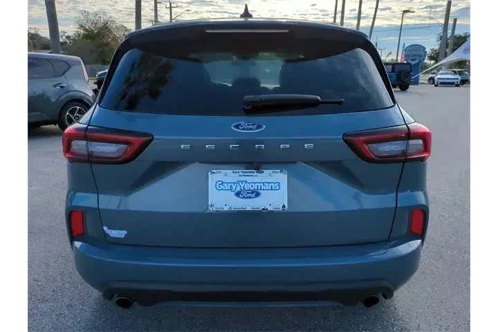 $19999 : Ford Escape 2024 ST-Line 4dr image 5