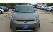 $8999 : 2012 xB thumbnail