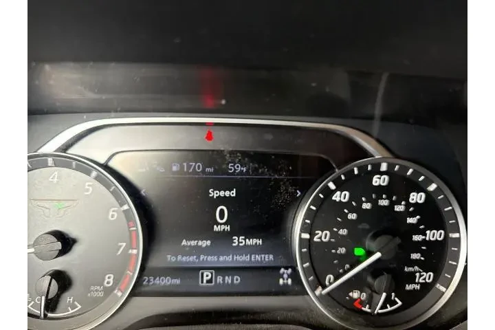 $37262 : Nissan Titan 2024 4x4 SV 4dr image 8