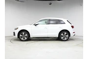 $28998 : Audi Q5 2023 AWD quattro Pre thumbnail