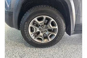 $21999 : Jeep Cherokee 2021 4x4 Trail thumbnail