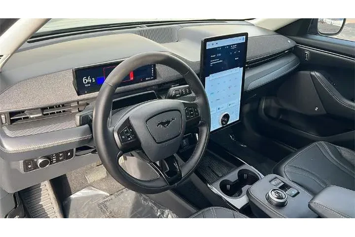 $30500 : Ford Mustang Mach-E 2023 AWD image 10
