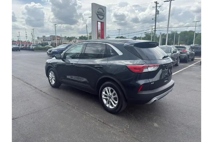 $23995 : Ford Escape Hybrid 2022 SE 4 image 6