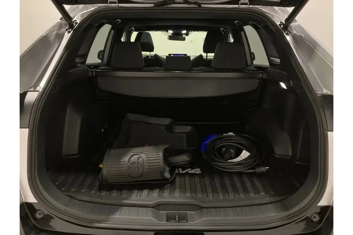 $34300 : Toyota RAV4 Prime 2023 AWD S image 5